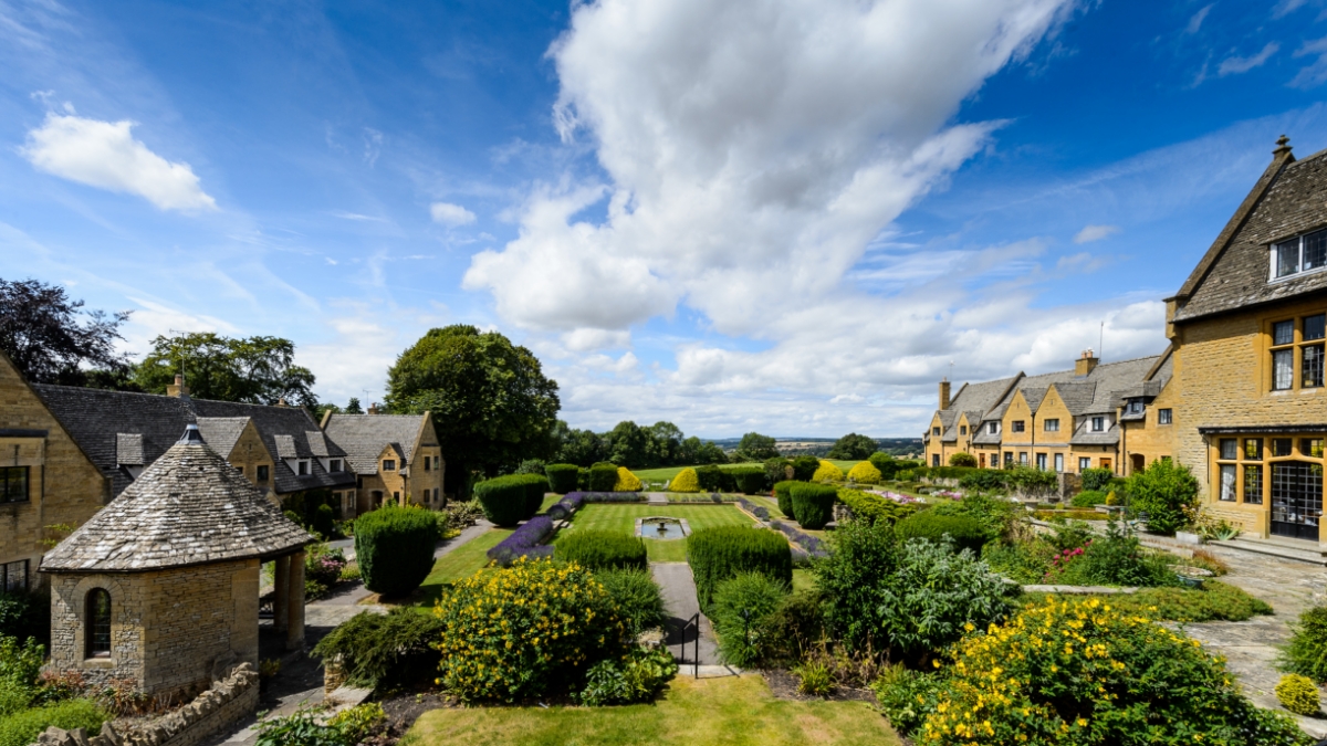 Newlands of Stow Retirement Apartments and Cottages - Gardens and Views