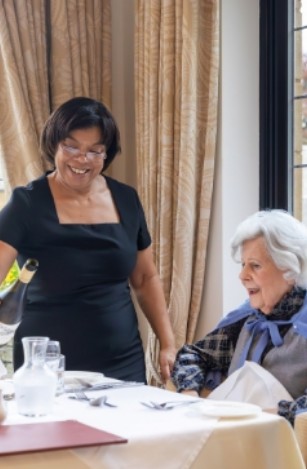 Fine dining and wine at Newlands of Stow Retirement Community